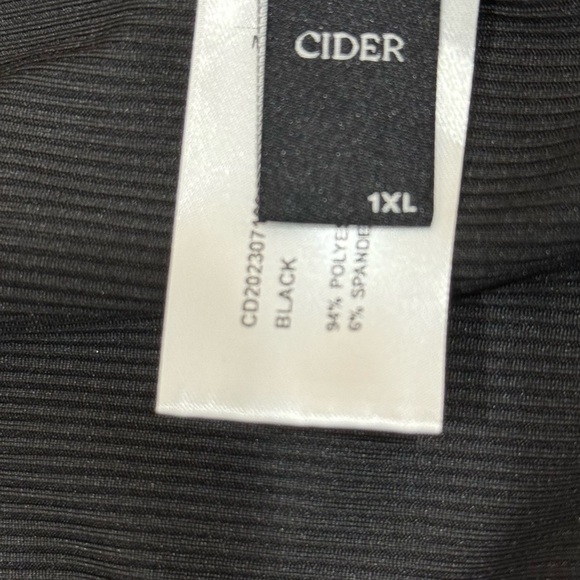 Cider Black Midi Dress - Picture 6 of 8